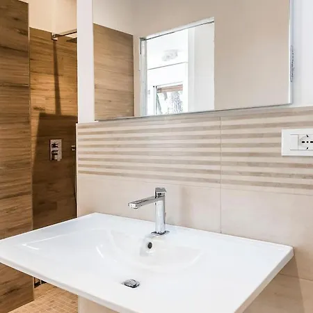M361 - Marcelli, Nuovo Bilocale Con Giardino Apartamento *