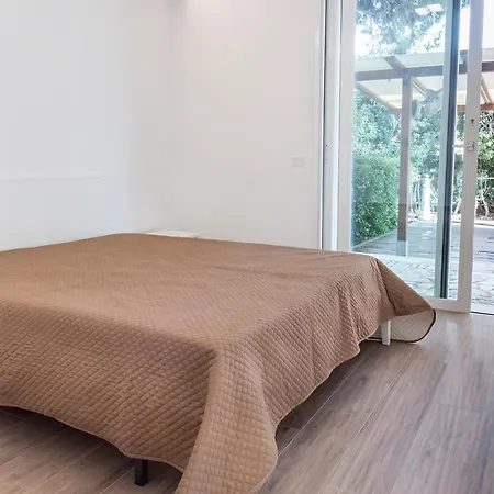 M361 - Marcelli, Nuovo Bilocale Con Giardino Apartamento